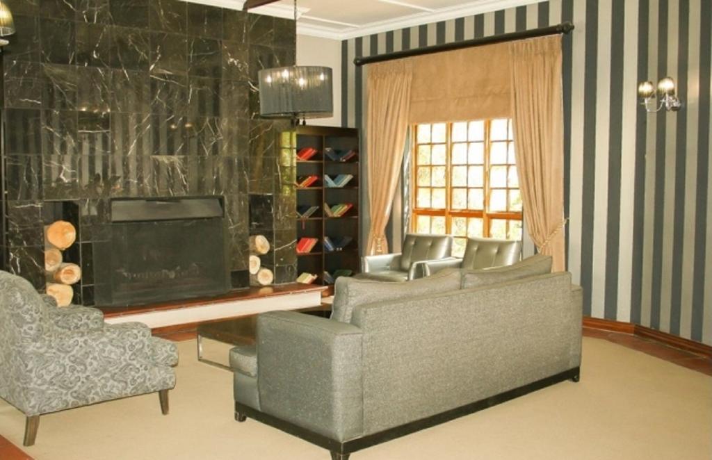 Valley Lodge & Spa Magaliesburg Ngoại thất bức ảnh